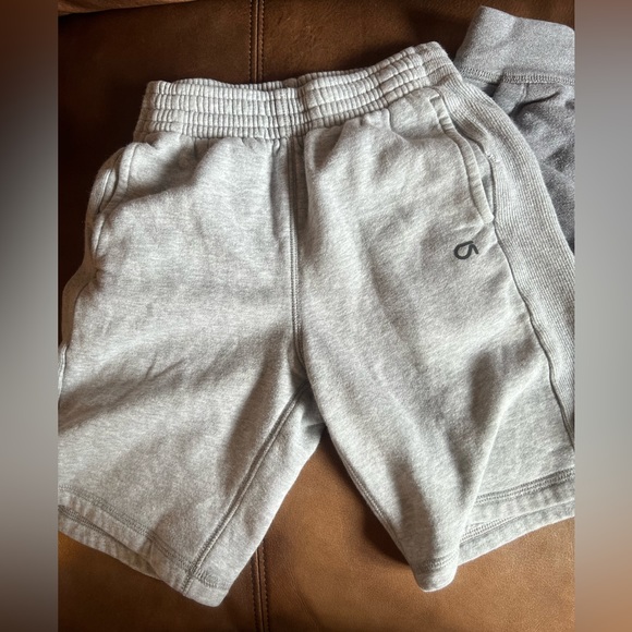 Gap Boys Shorts Gray - Picture 2 of 3